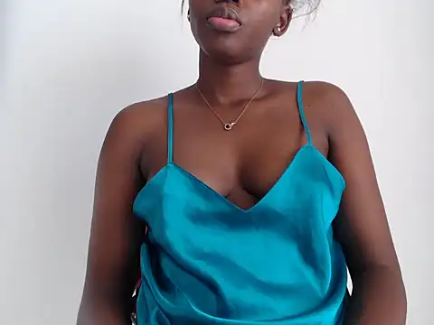 Snapshot of black___ghodess chatting on 09-22-25, 10:32 black   ghodess online show from 09-22-25, 10:32