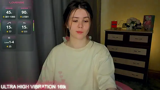 cutie mili online show from 05-24-26, 01:33