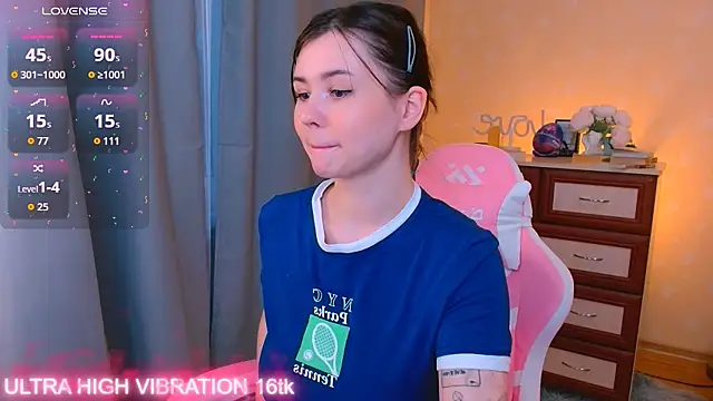 cutie mili online show from 10-08-25, 07:10