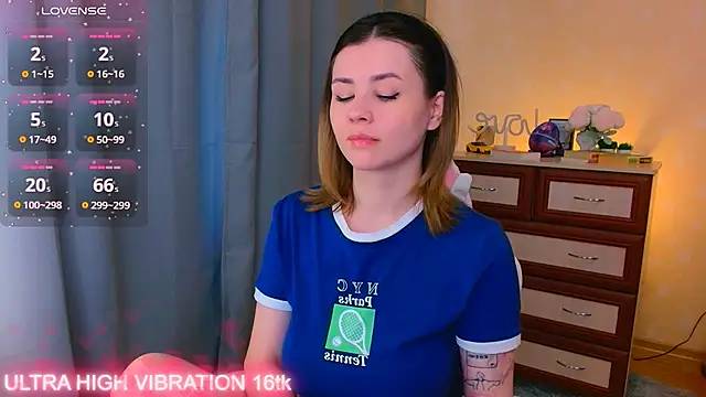 cutie mili online show from 09-18-25, 07:33