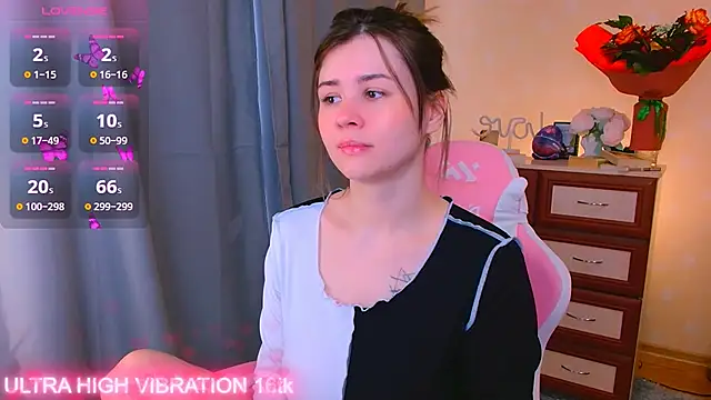 cutie mili online show from 09-30-25, 06:52