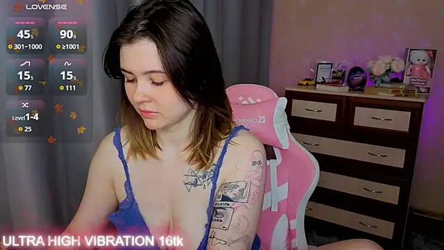 cutie mili online show from 12-01-25, 08:15