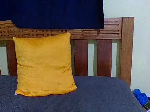 Snapshot of verginpussy01 chatting on 02-21-26, 09:28 verginpussy01 online show from 02-21-26, 09:28