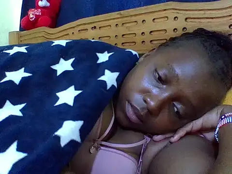 Snapshot of verginpussy01 chatting on 05-02-26, 01:38 verginpussy01 online show from 05-02-26, 01:38