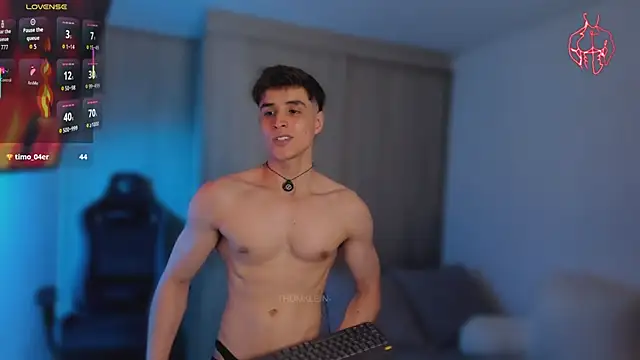 Snapshot of thomklein chatting on 03-02-26, 07:21 thomklein online show from 03-02-26, 07:21