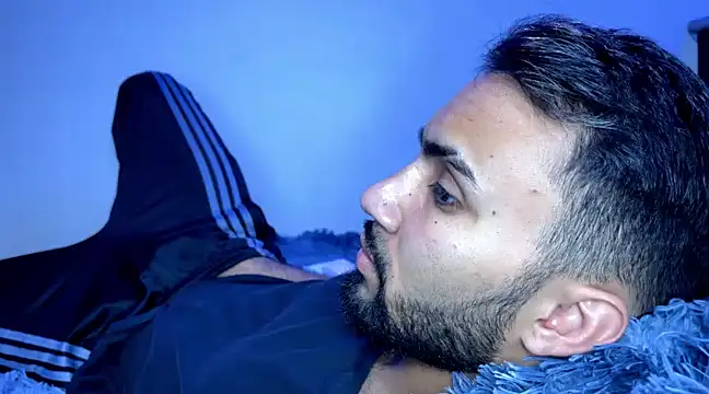 Dar milk online show from 02-26-25, 05:03