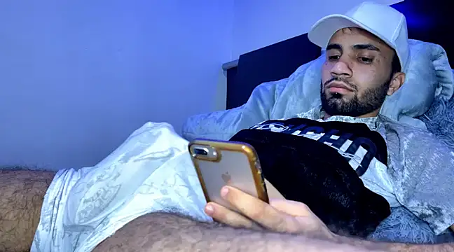 Dar milk online show from 03-18-25, 05:34