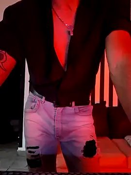 Snapshot of pretorianoo53 chatting on 03-01-26, 04:23 pretorianoo53 online show from 03-01-26, 04:23