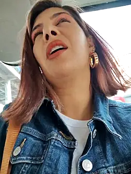 scarlett moore online show from 10-05-25, 02:30