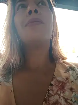 scarlett moore online show from 10-12-25, 03:35