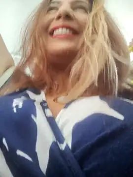Snapshot of scarlett_moore chatting on 05-09-26, 05:16 scarlett moore online show from 05-09-26, 05:16