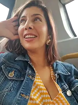 scarlett moore online show from 09-28-25, 02:02