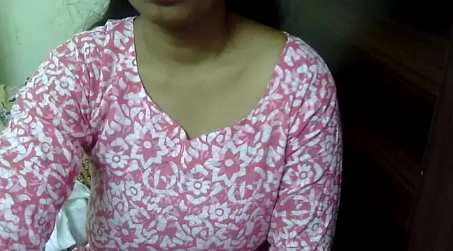 Snapshot of sexy_mita chatting on 02-05-25, 06:24 sexy mita online show from 02-05-25, 06:24