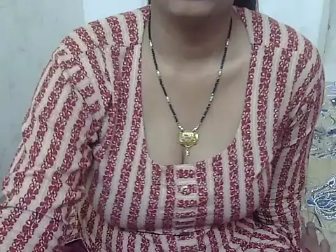 Snapshot of sexy_mita chatting on 02-07-25, 07:50 sexy mita online show from 02-07-25, 07:50