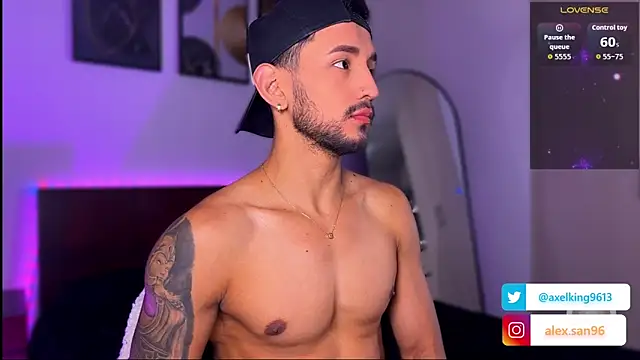 AxelKing1326 online show from 11-08-25, 09:29