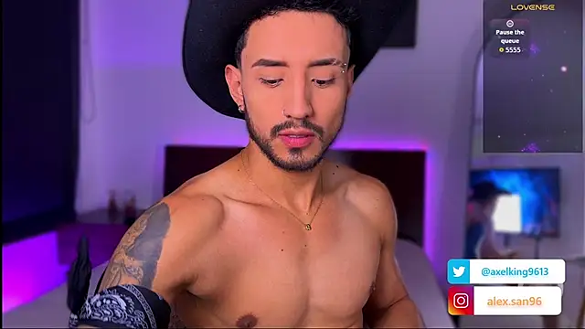 AxelKing1326 online show from 11-15-25, 10:03