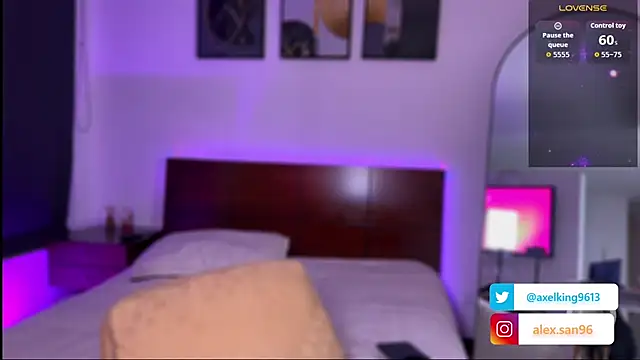 AxelKing1326 online show from 11-14-25, 10:35