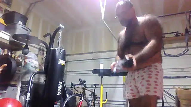 chainjulious online show from 10-08-25, 12:50