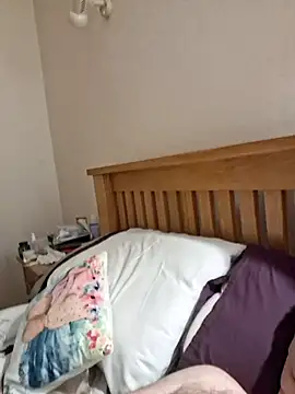 jonjoey123 online show from 11-17-25, 07:56