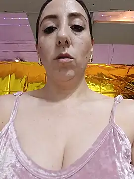 Snapshot of Mia_Novikov chatting on 07-18-26, 09:34 Mia Novikov online show from 07-18-26, 09:34