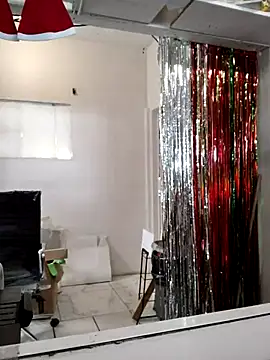 Snapshot of Mia_Novikov chatting on 12-16-25, 06:34 Mia Novikov online show from 12-16-25, 06:34