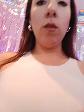 Snapshot of Mia_Novikov chatting on 06-19-26, 10:47 Mia Novikov online show from 06-19-26, 10:47