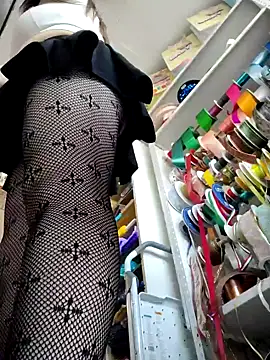 Snapshot of Mia_Novikov chatting on 12-20-25, 09:50 Mia Novikov online show from 12-20-25, 09:50