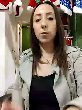 Snapshot of Mia_Novikov chatting on 12-04-24, 01:19 Mia Novikov online show from 12-04-24, 01:19