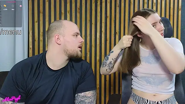 Snapshot of alicepugh chatting on 03-08-25, 08:46 alicepugh online show from 03-08-25, 08:46