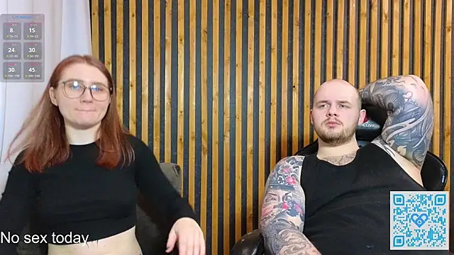 Snapshot of alicepugh chatting on 12-20-24, 06:35 alicepugh online show from 12-20-24, 06:35