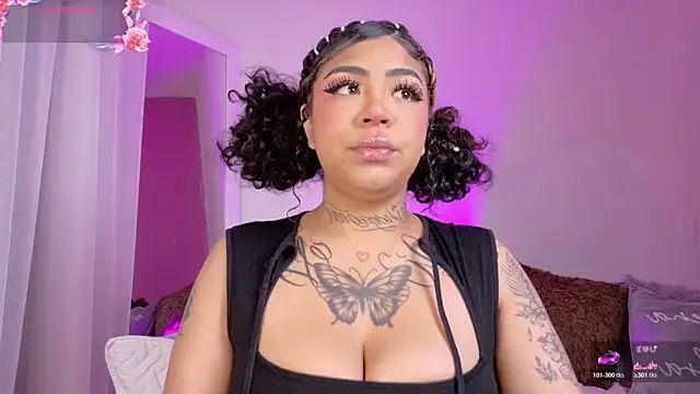 foxxy-lov3 online show from 02-20-26, 11:56