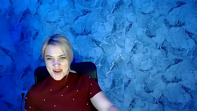 Snapshot of nika_gold1 chatting on 01-24-25, 05:00 nika gold1 online show from 01-24-25, 05:00