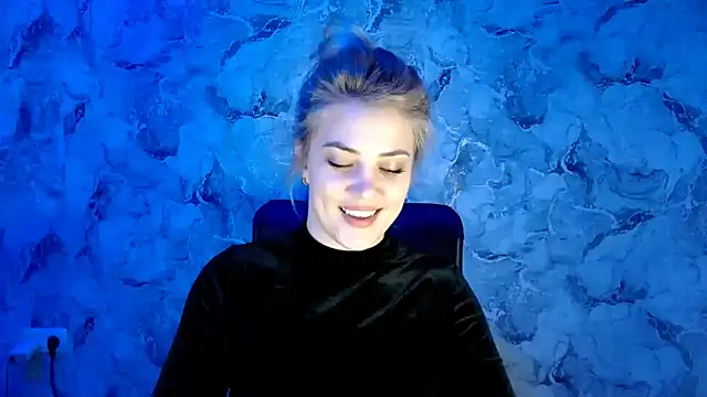 Snapshot of nika_gold1 chatting on 02-22-25, 07:47 nika gold1 online show from 02-22-25, 07:47