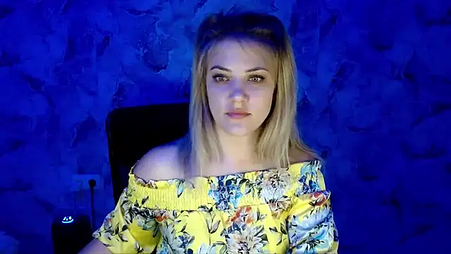Snapshot of nika_gold1 chatting on 05-29-26, 05:52 nika gold1 online show from 05-29-26, 05:52