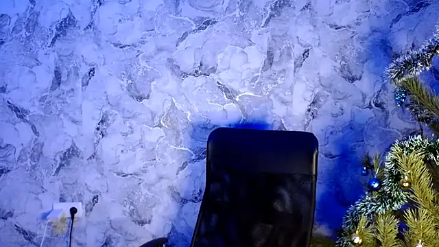 Snapshot of nika_gold1 chatting on 12-30-24, 04:18 nika gold1 online show from 12-30-24, 04:18
