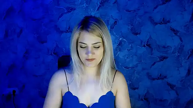 Snapshot of nika_gold1 chatting on 03-11-25, 02:29 nika gold1 online show from 03-11-25, 02:29