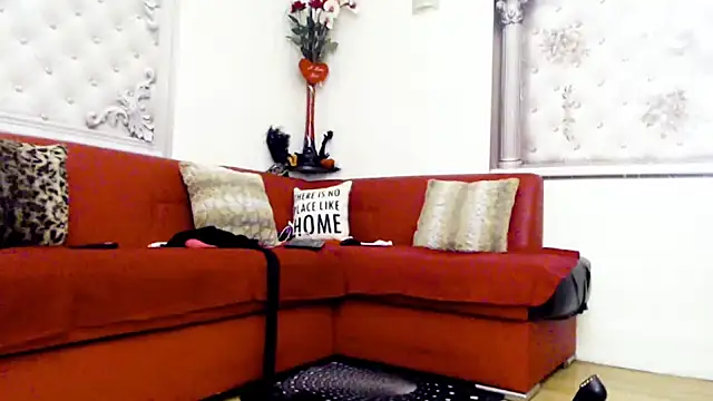 Snapshot of LadyBellaa chatting on 06-05-26, 02:05 LadyBellaa online show from 06-05-26, 02:05