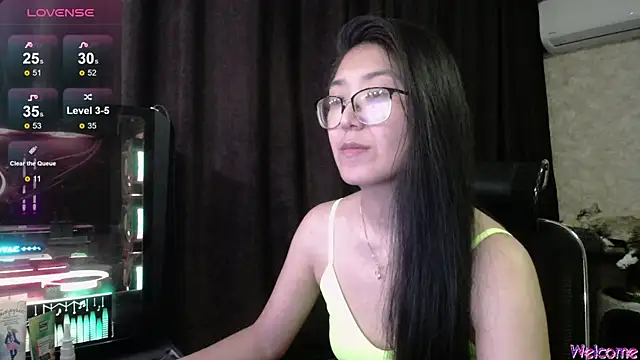 Brightssmiles online show from 10-21-25, 06:24