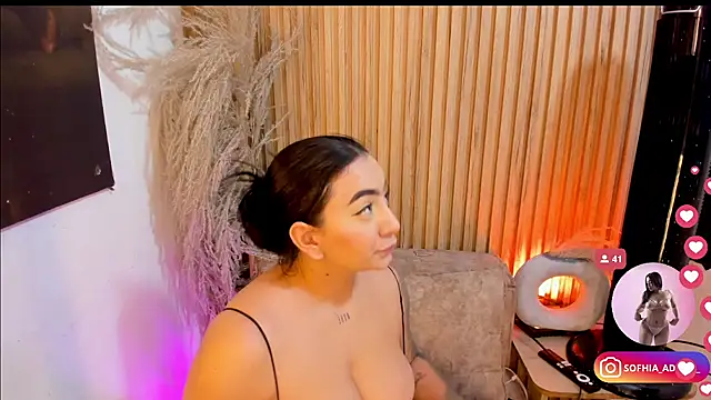 sofhiaa adaams online show from 05-30-26, 11:54