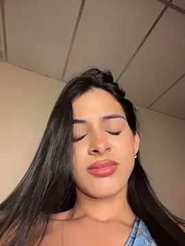 violetta-brown1 online show from 04-23-26, 02:40