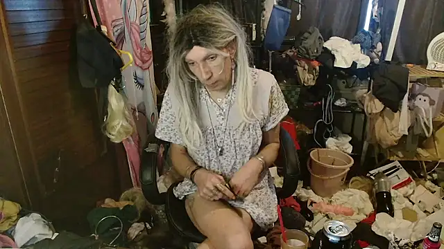 Ombeline1 online show from 01-07-26, 10:31