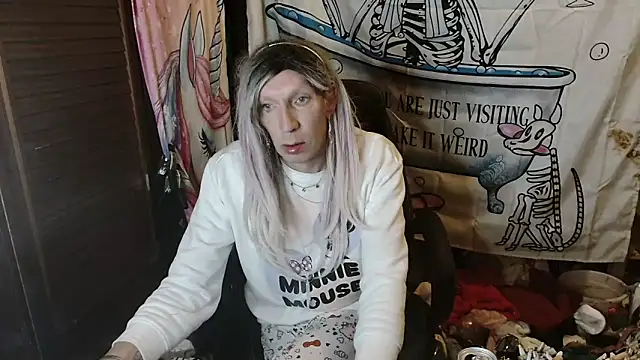 Ombeline1 online show from 03-25-26, 02:23