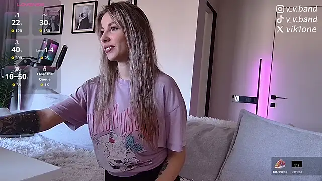 niki7377 online show from 01-10-26, 05:47