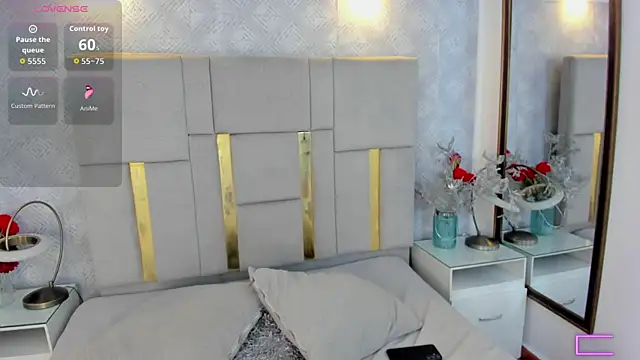 Camilaa Sanchez  online show from 10-17-25, 01:02