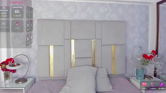 Camilaa Sanchez  online show from 10-13-25, 12:18