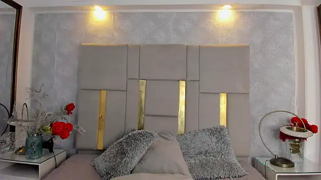 Camilaa Sanchez  online show from 10-31-25, 11:29