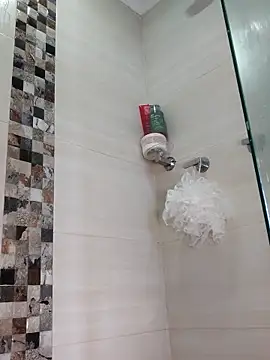 Lia Hurley online show from 03-29-26, 05:03