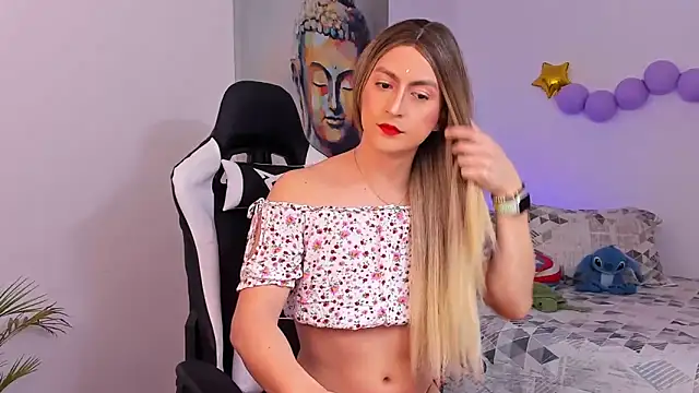  Pame Leon  online show from 10-08-25, 08:09