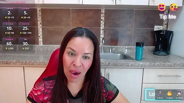 Snapshot of Lizeth_Bels chatting on 01-13-26, 10:46 Lizeth Bels online show from 01-13-26, 10:46