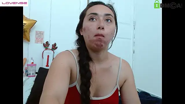 Snapshot of Hot_Candy_ chatting on 03-03-25, 03:00 Hot Candy online show from 03-03-25, 03:00